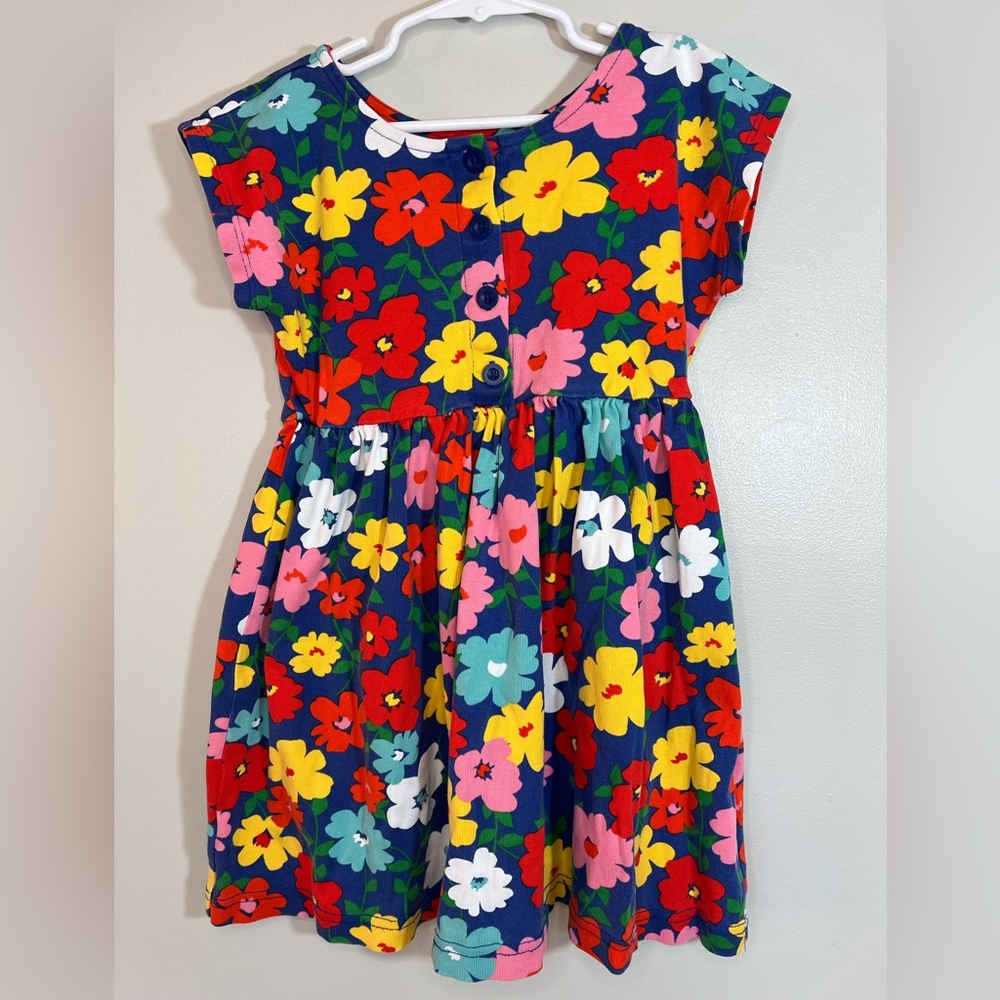 Hannah Andersson Cotton Short Sleeve Dress with Colorful Floral Design